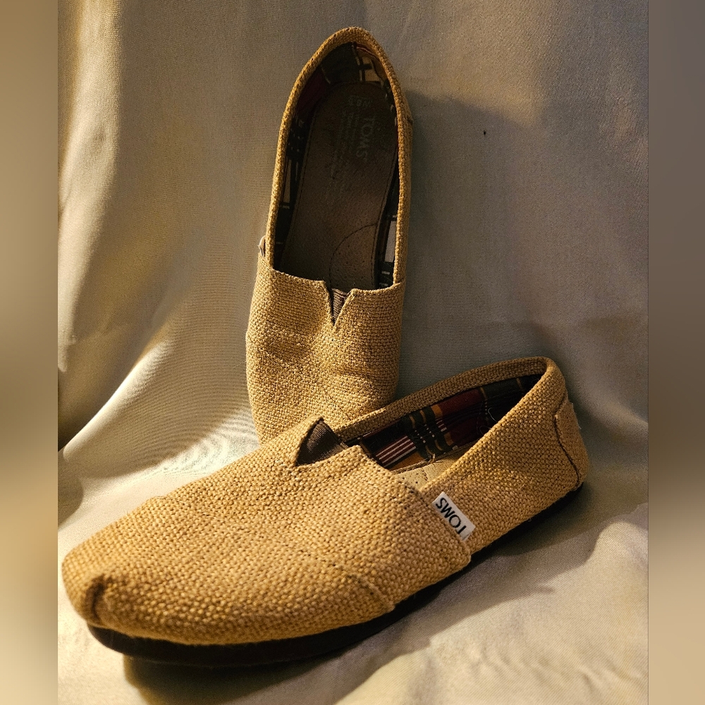 Toms Tan Loafers with Soft Material and Flat Sole